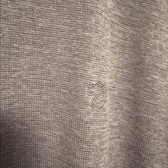 Fjallraven Abisko sun hoodie. - Picture 3 of 6